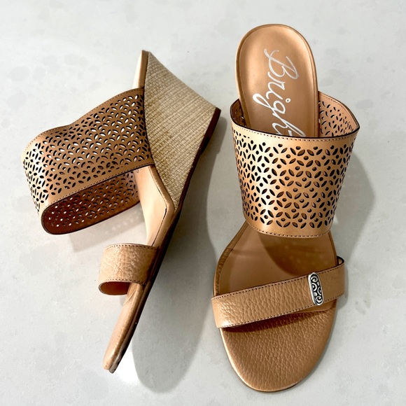 Brighton Ramon Platform Wedge Sandals Laser Cut Leather Women’s Size 9 Tan - Picture 4 of 13
